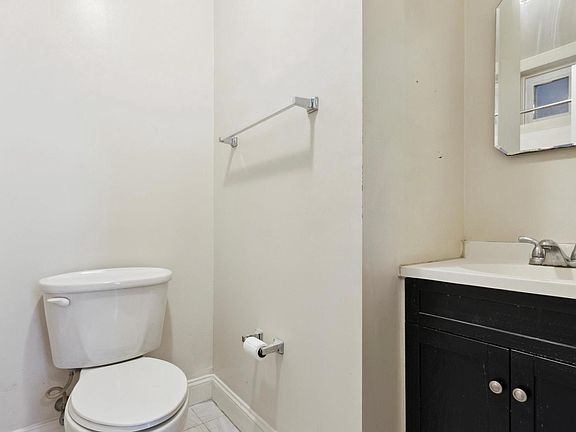 4th image of 750 S Martin St APT 1