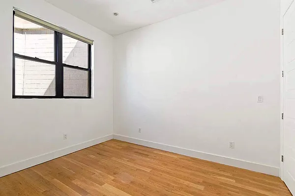 Rented by Sotheby's International Realty | media 14