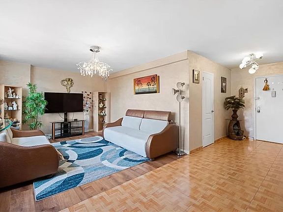 3rd image of 2483 W 16th St APT 18K