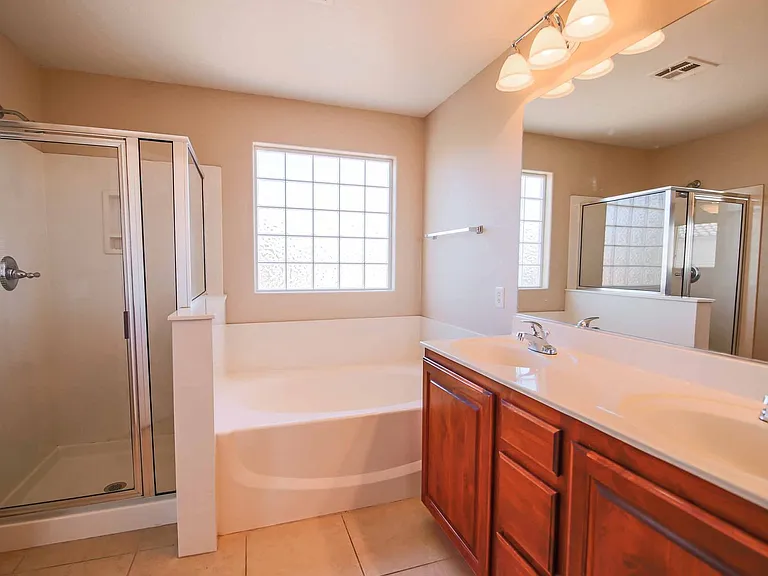 10879 Florence Hills St — Photo 12