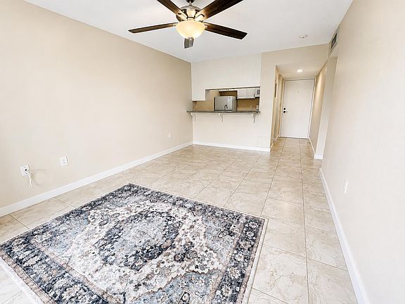 3rd image of 3312 Northside Dr APT 107