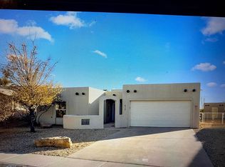 630 Lori Dr, Las Cruces, NM 88005
