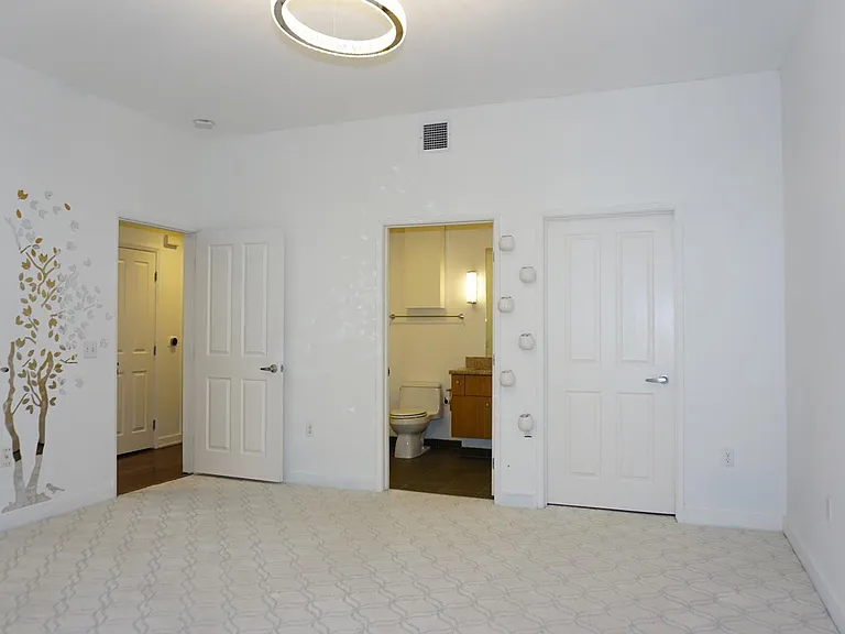 25 S 3rd St #205 — Photo 9