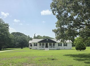 224 Whispering Winds Ct, Fort Valley, GA 31030