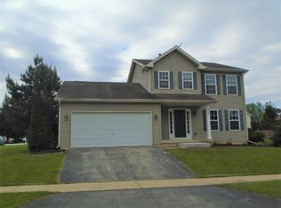 421 E 6th St, Belvidere, IL 61008
