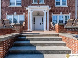 5114 Dodge St, Omaha, NE 68132