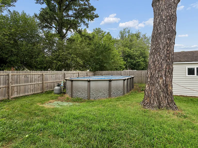 507 Bunche Blvd — Photo 35