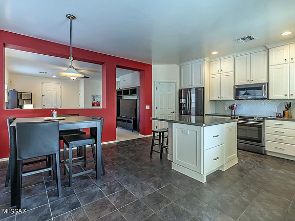 4th image of 4224 E Babbling Brook Dr