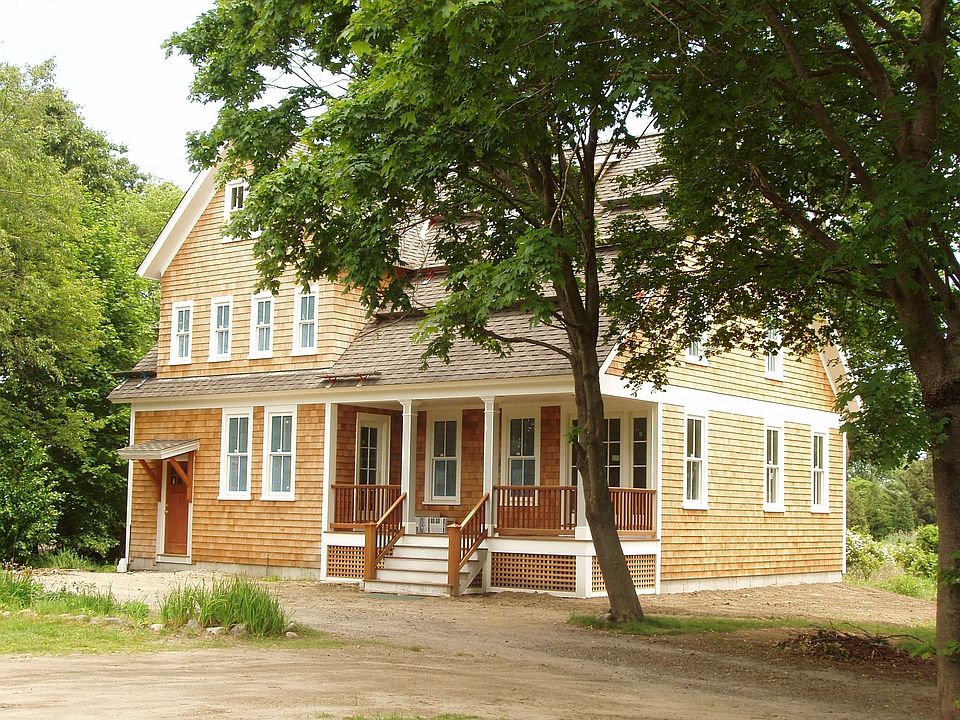 New house-front entrance