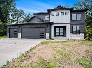 181 Tallman Ridge Ct, Grand Rapids, MI 49534