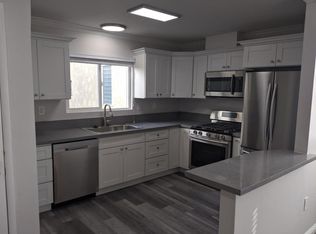 212 W Escalones APT D, San Clemente, CA 92672