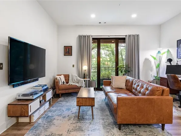 112 Rogers St NE #204, Atlanta, GA 30317