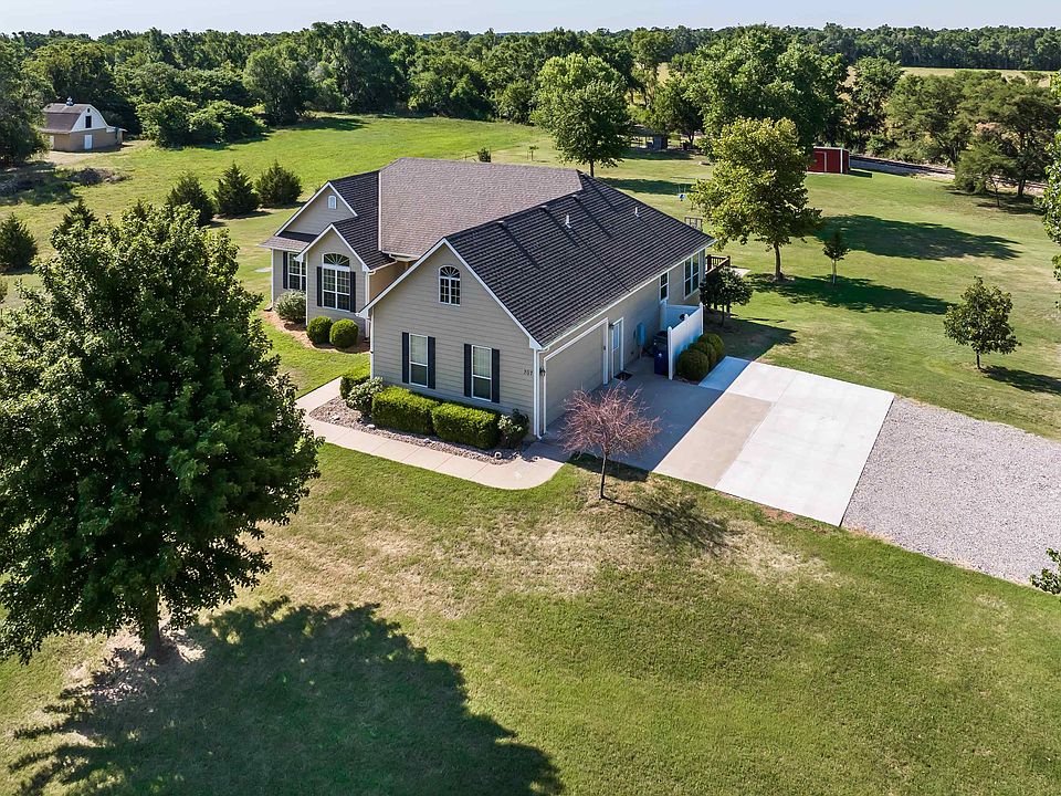 707 W Burns Ave, Norwich, KS 67118 Zillow