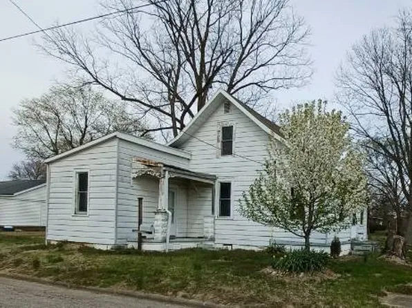 1002 15th St, Tell City, IN 47586
