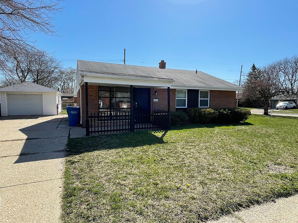 1st image of 24310 Rosemarie Ave