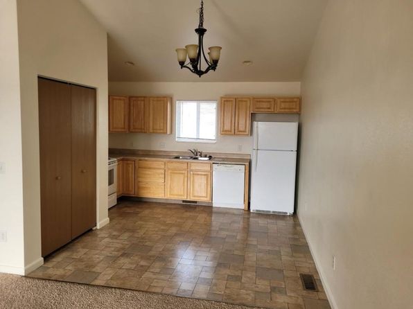1103 E Main St APT 1
