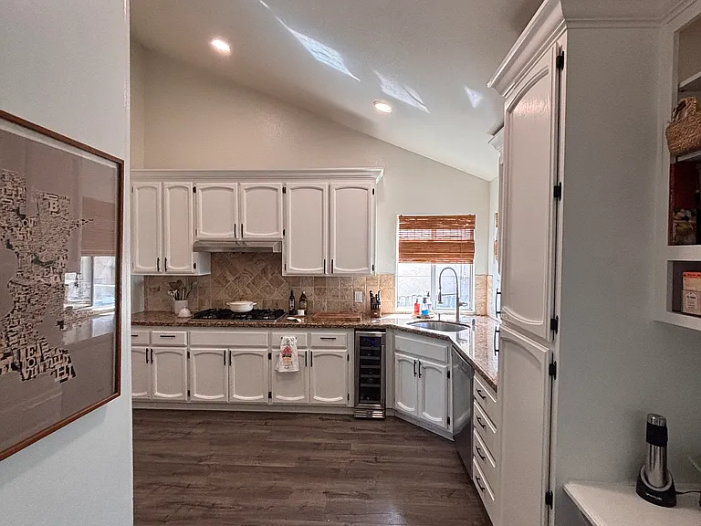 417 S Lexington Dr — Photo 4