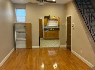2218 S Beechwood St, Philadelphia, PA 19145