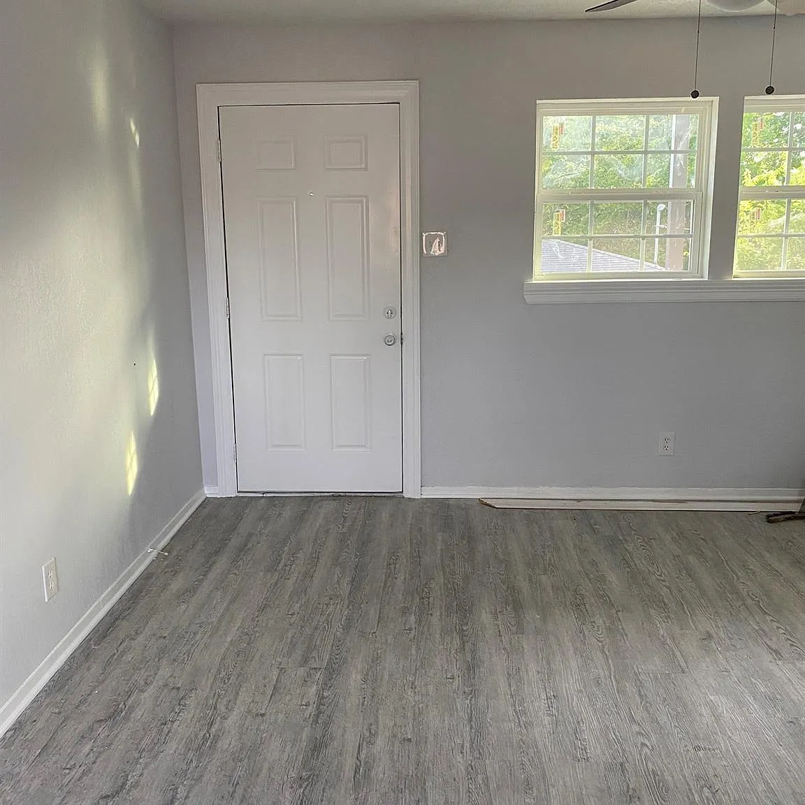 1 bed, 1.0 bath, 4192 sqft, $875 — Photo 4