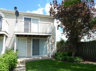455 Meadow Green Ln, Round Lake Beach, IL