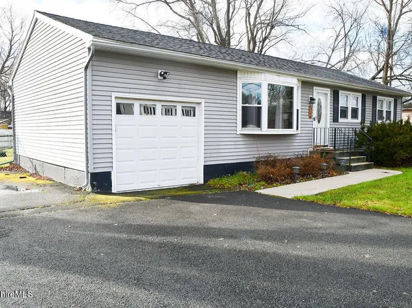 1346 Maple Hill Rd, Castleton, NY 12033