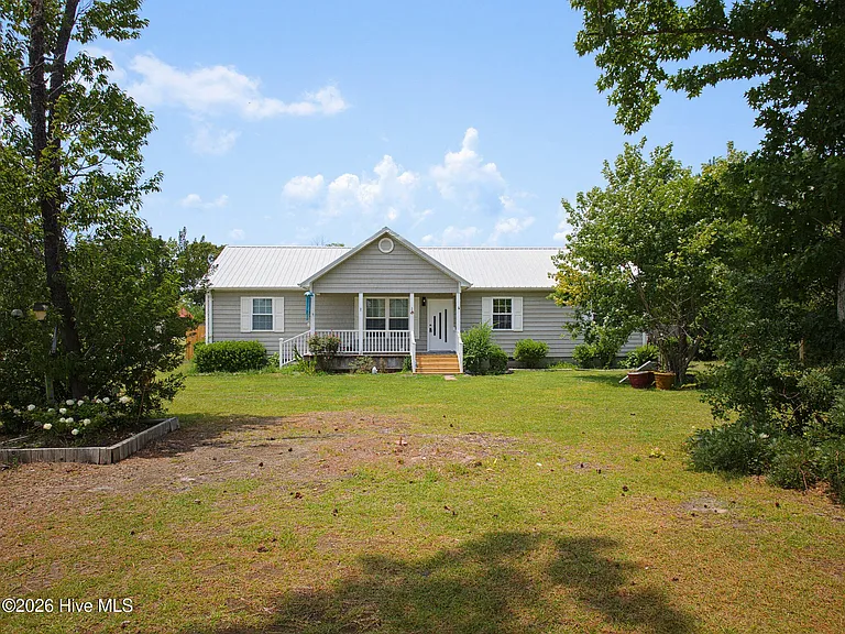 1211 Old Folkstone Rd — Photo 4