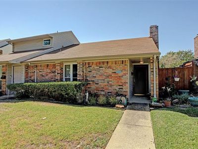 2010 Embassy Way, Carrollton, TX, 75006