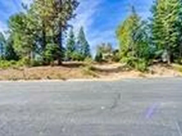 39567 Sunrock, Shaver Lake, CA 93664