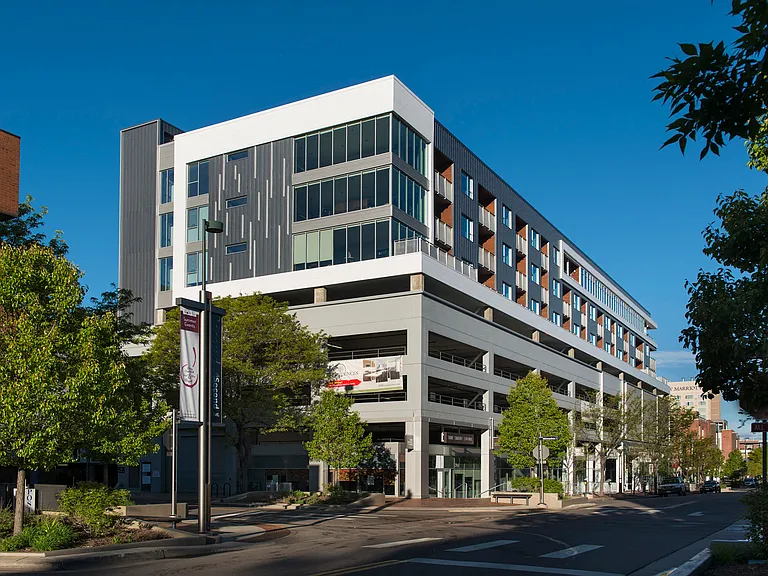 The Residences at Fillmore Plaza — Photo 13