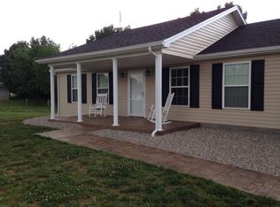 2396 Hall Simpson Rd, Loretto, KY 40037