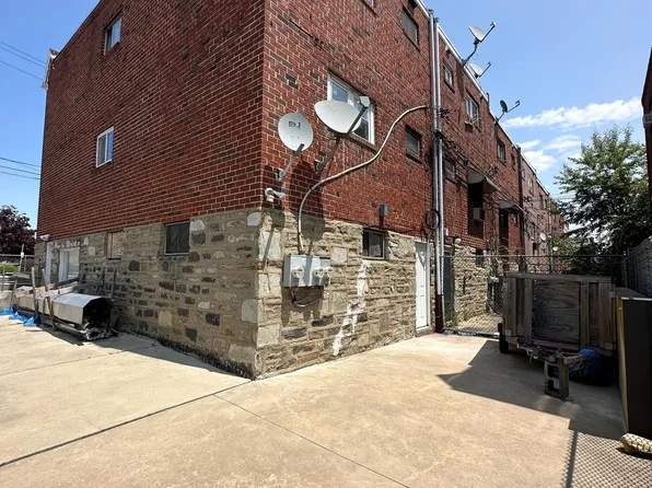 1324 E Hunting Park Ave, Philadelphia, PA 19124