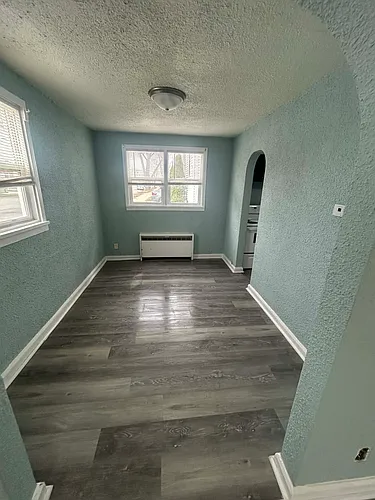 1933 Case Ave #1 Photo 1