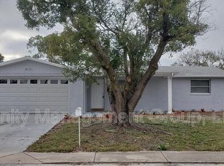 8943 Windsong Ln, Port Richey, FL 34668