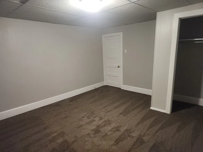 144 N Mill St — Photo 13