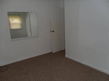 4th image of 3690 Montevideo Dr
