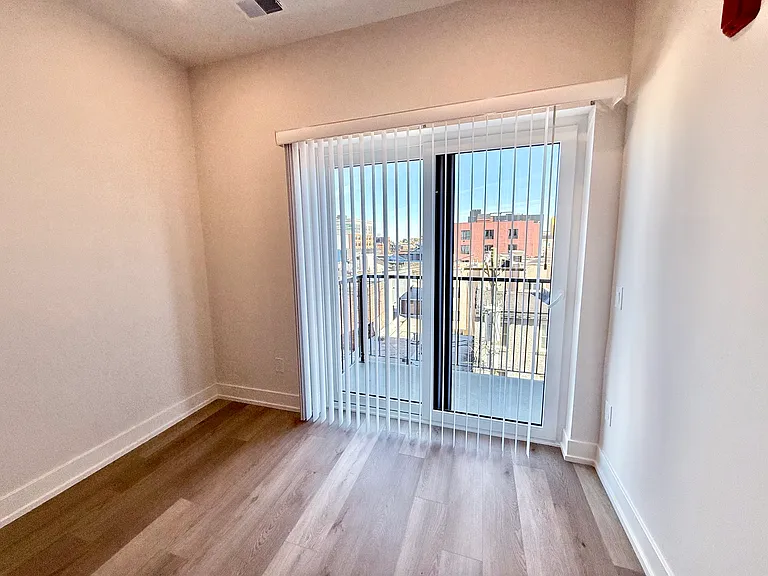 128 W Girard Ave #2O2 — Photo 6
