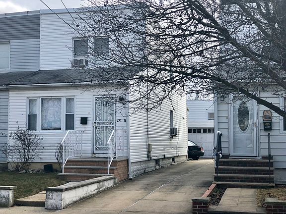 3rd image of 20118 33rd Ave