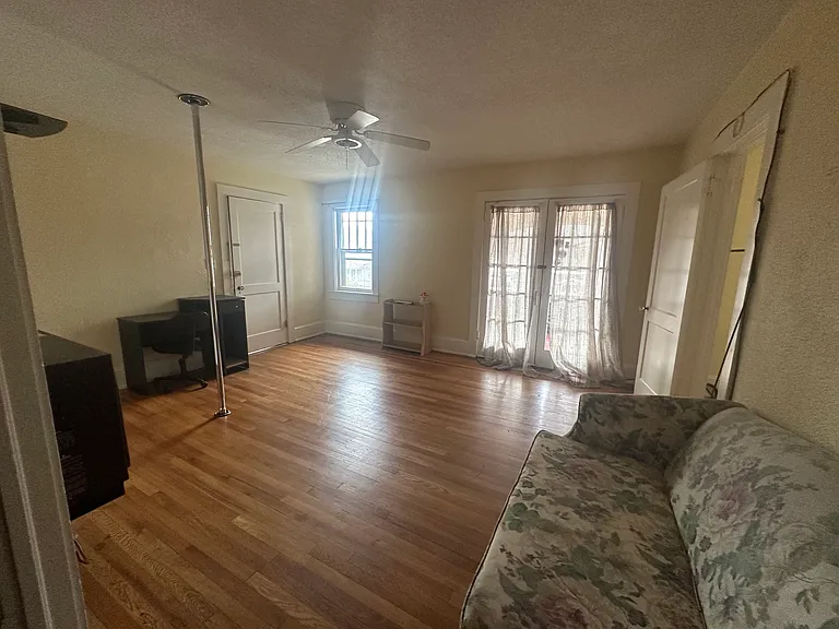 152 Walnut St — Photo 14