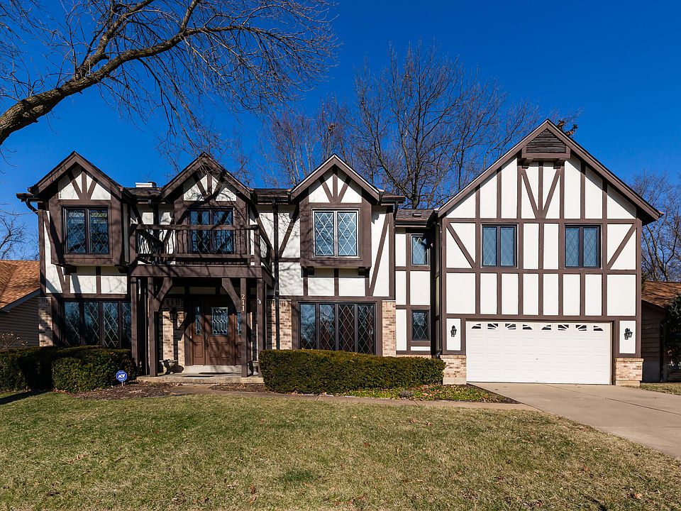1st image of 211 Chianti Ct
