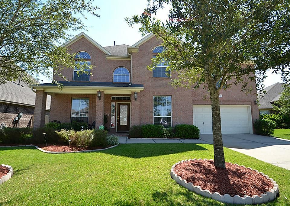 1st image of 4906 Beech Fern Dr