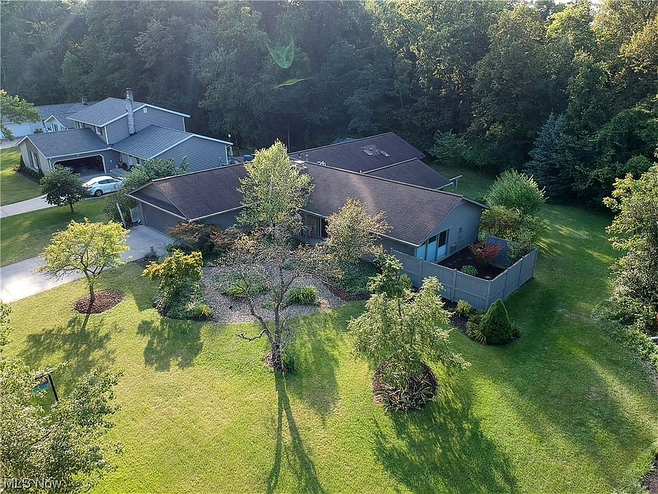 1st image of 11704 Point Overlook Pl