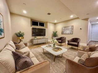 470 Green St #1L, Cambridge, MA 02139
