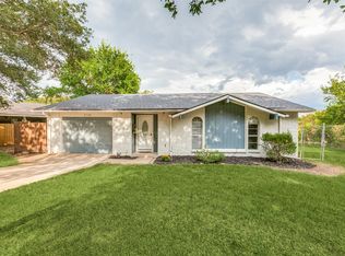 4122 Hartford Dr, Garland, TX 75043