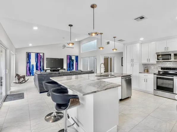 202 SW 29th Avenue, Delray Beach, FL 33445