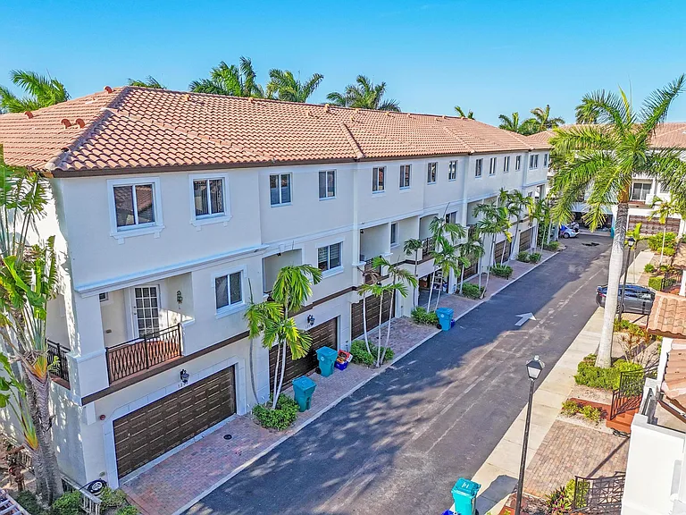 1200 Coastal Bay Blvd — Photo 39
