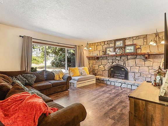 4th image of 7511 NE 154th St