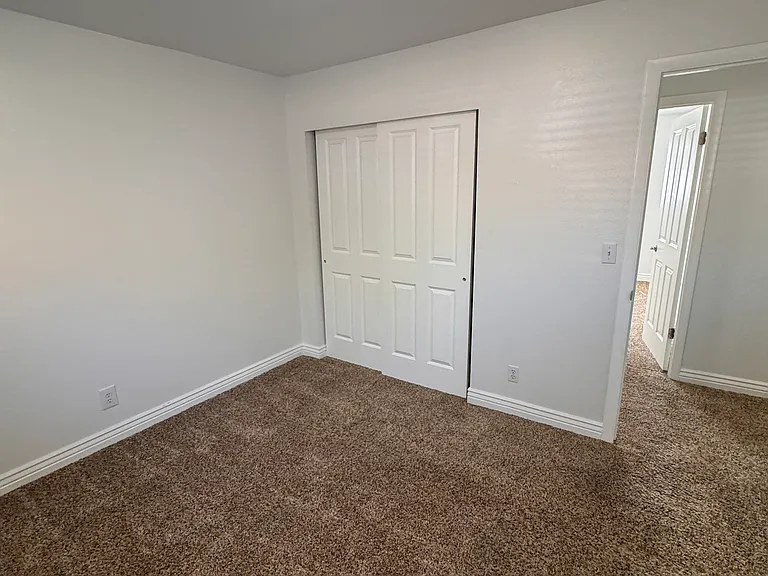 651 N 100 W #G — Photo 15