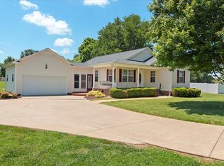 4079 Carson Ct, Chapel Hill, TN 37034