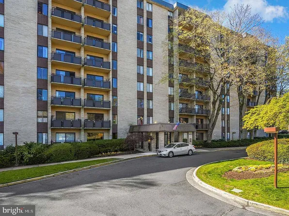 6001 Arlington Blvd APT 903, Falls Church, VA 22044
