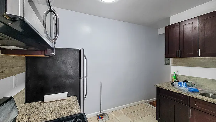 Rented by Expansion Central Development LLC | media 3